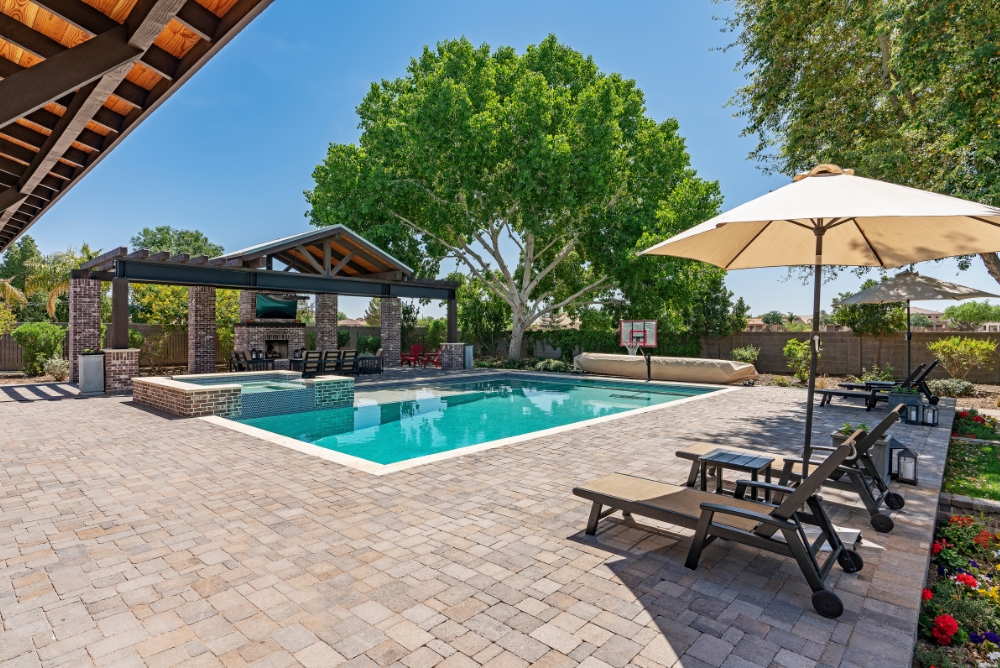 Pool Closing in Bristol CT